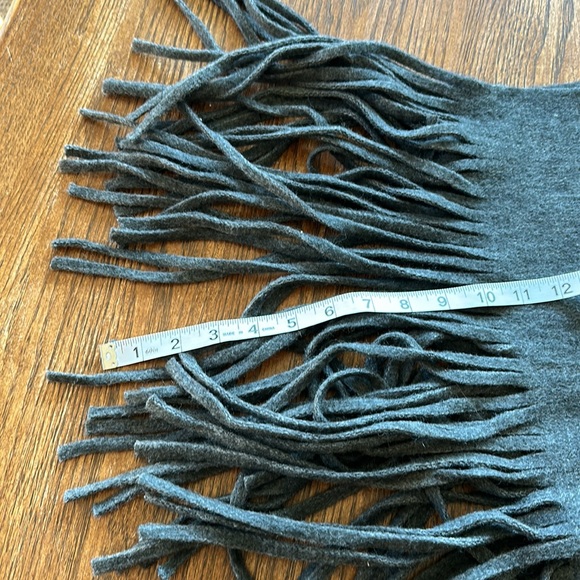 Nwt. lucky fringe scarf - Picture 5 of 5
